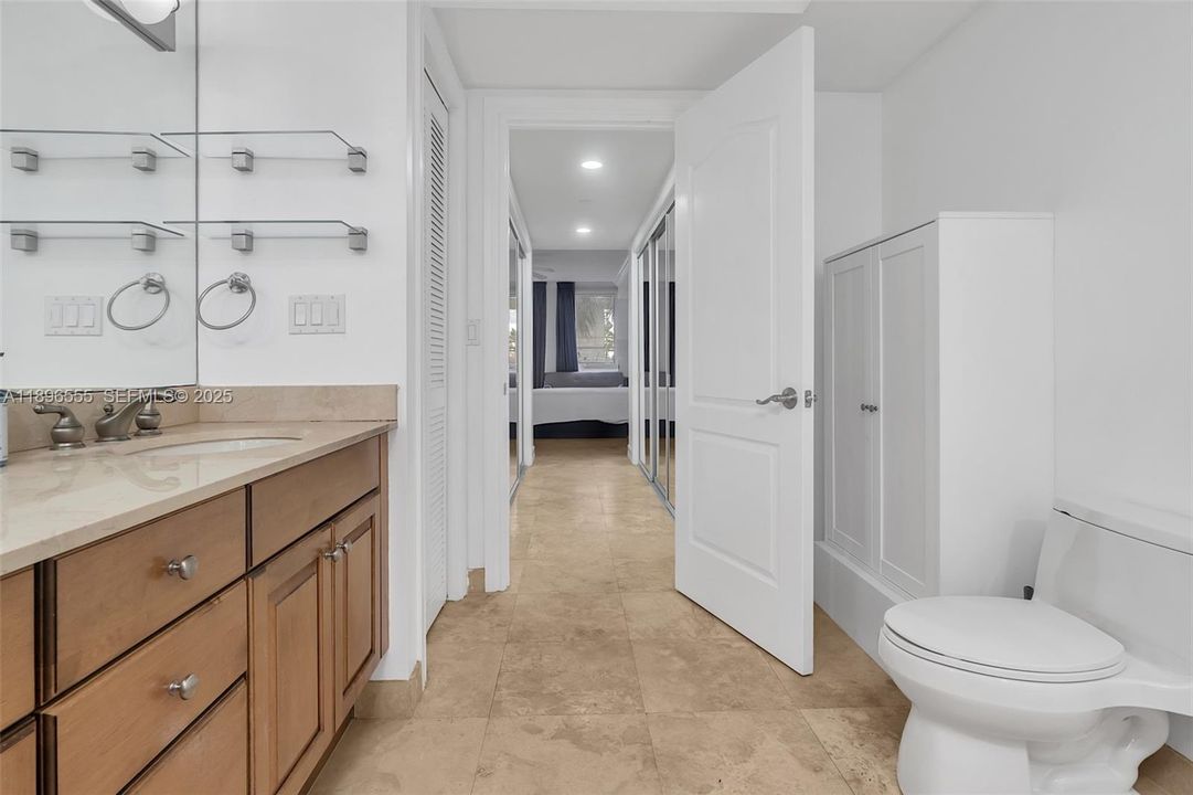 For Rent: $4,395 (2 beds, 2 baths, 1950 Square Feet)