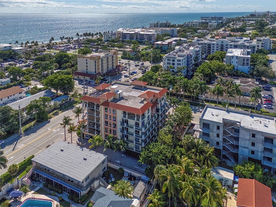 For Rent: $4,395 (2 beds, 2 baths, 1950 Square Feet)