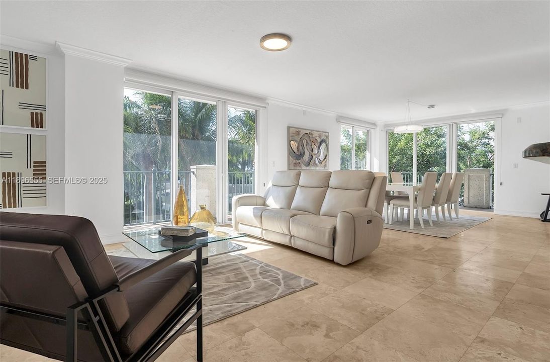 For Rent: $4,395 (2 beds, 2 baths, 1950 Square Feet)