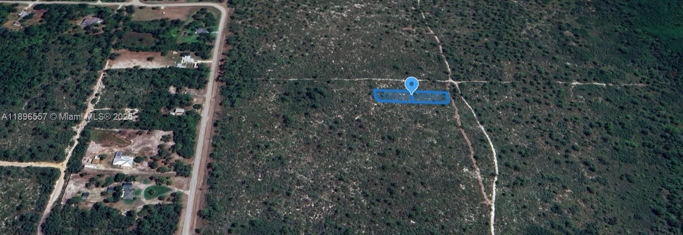 For Sale: $7,900 (0.26 acres)