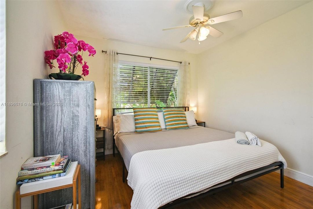 For Sale: $849,700 (3 beds, 2 baths, 1175 Square Feet)