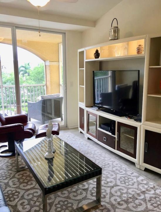 For Sale: $212,000 (2 beds, 1 baths, 0 Square Feet)