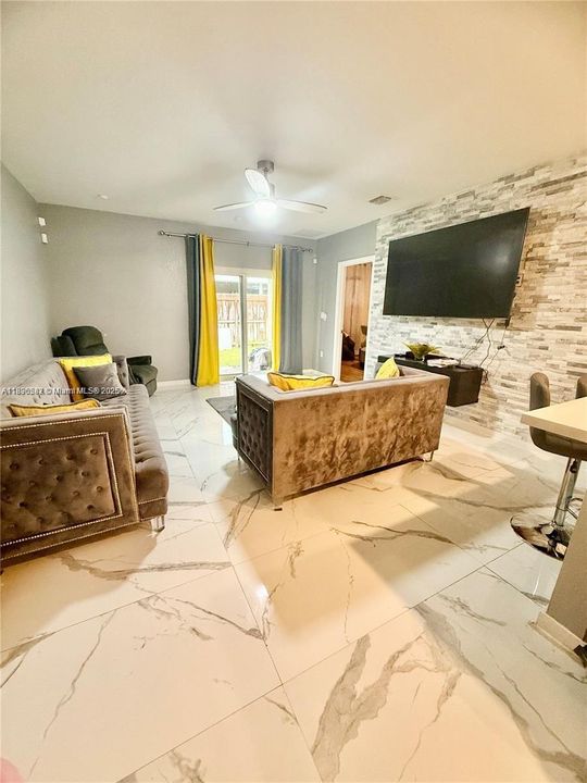 For Sale: $455,000 (3 beds, 2 baths, 1504 Square Feet)