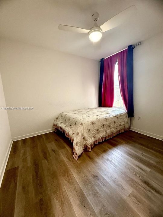 For Sale: $455,000 (3 beds, 2 baths, 1504 Square Feet)