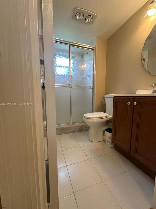 2nd bathroom