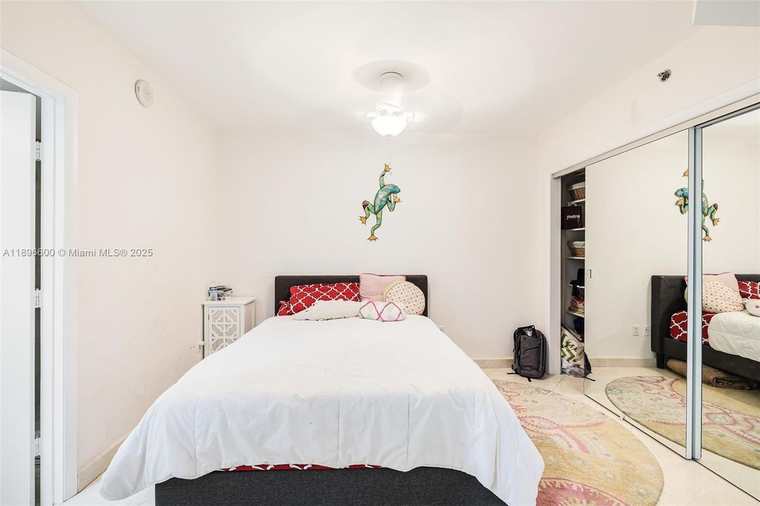 For Rent: $6,500 (3 beds, 3 baths, 1675 Square Feet)