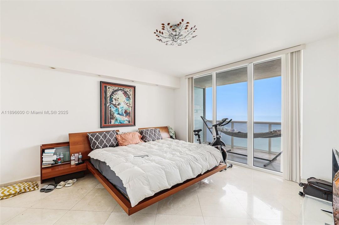 For Rent: $6,500 (3 beds, 3 baths, 1675 Square Feet)