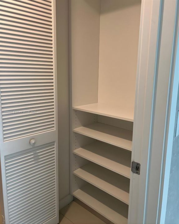 Под контрактом: $2,350 (1 спален, 1 ванн, 792 Квадратных фут)