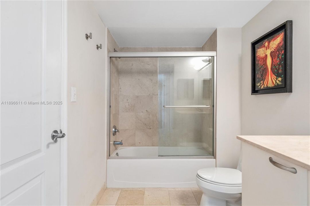 For Sale: $544,900 (1 beds, 1 baths, 791 Square Feet)