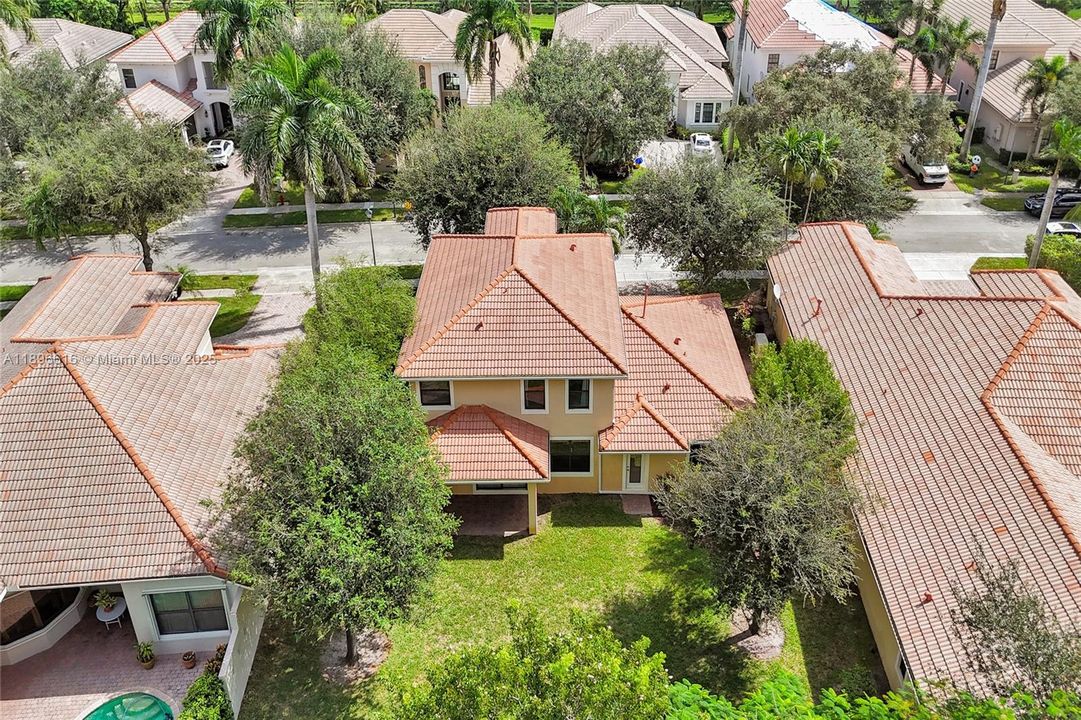 Active With Contract: $839,800 (4 beds, 3 baths, 2580 Square Feet)