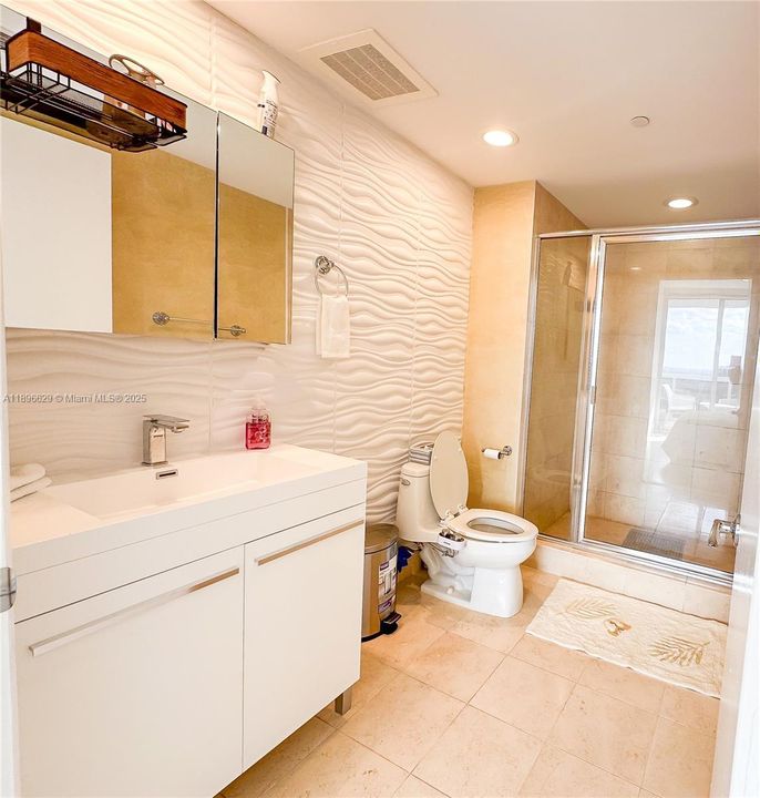 出租: $6,500 (3 贝兹, 3 浴室, 1571 平方英尺)