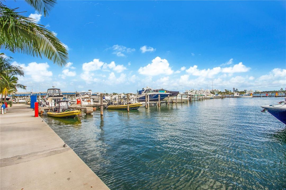 En Venta: $525,000 (2 camas, 2 baños, 1030 Pies cuadrados)