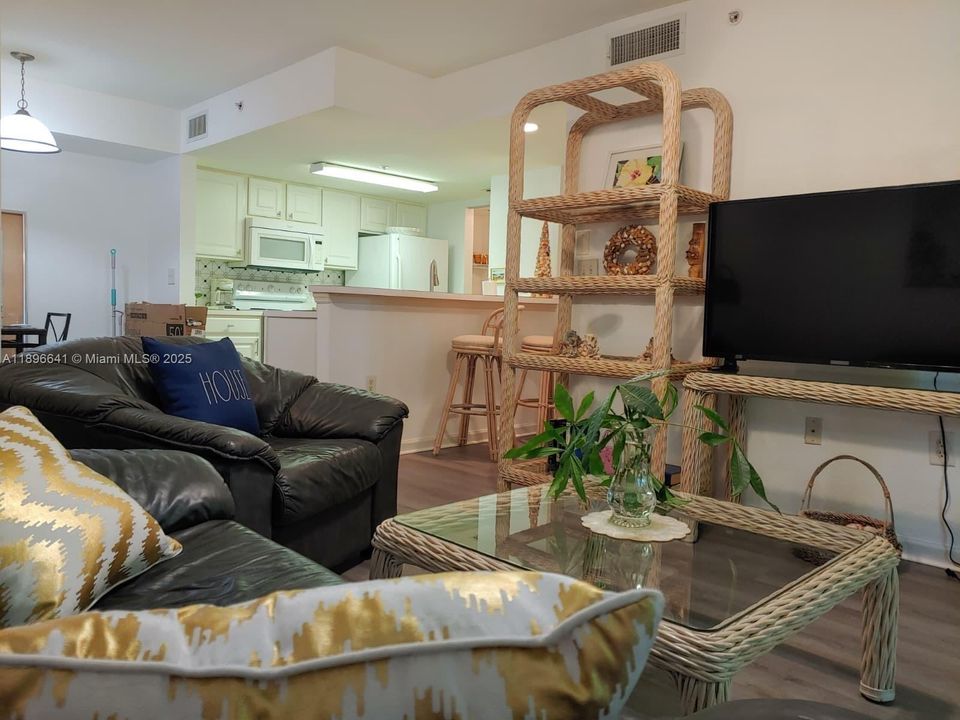 En Venta: $176,000 (2 camas, 1 baños, 0 Pies cuadrados)