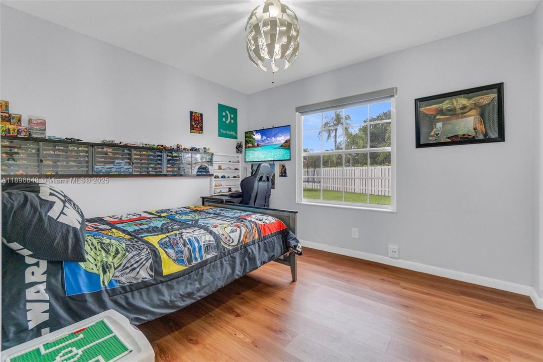 Active With Contract: $689,000 (3 beds, 2 baths, 1588 Square Feet)