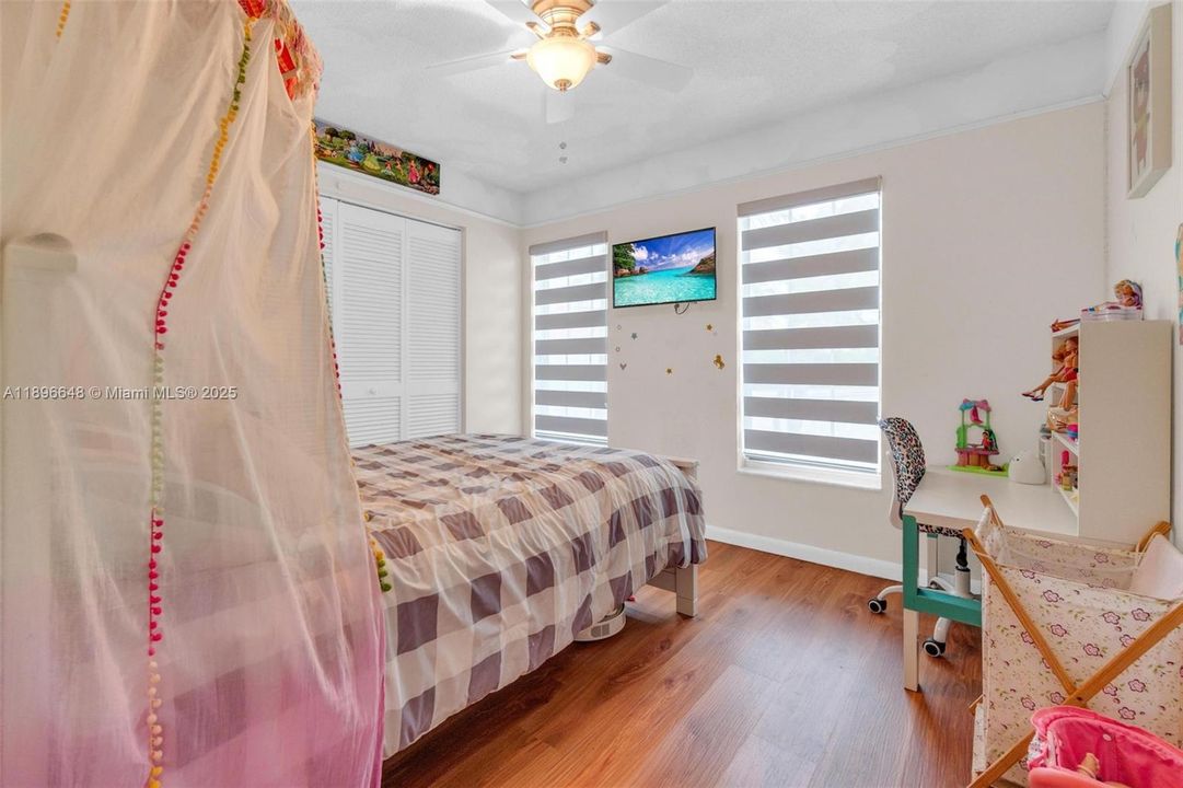 Active With Contract: $689,000 (3 beds, 2 baths, 1588 Square Feet)