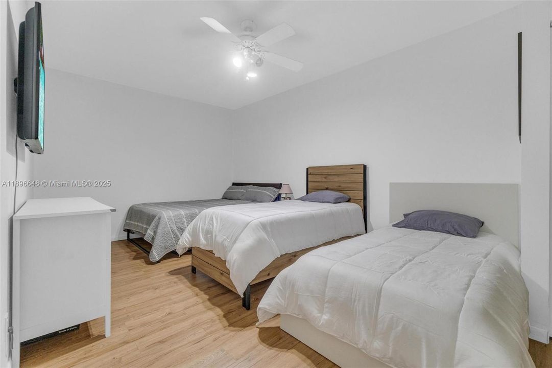 Active With Contract: $689,000 (3 beds, 2 baths, 1588 Square Feet)