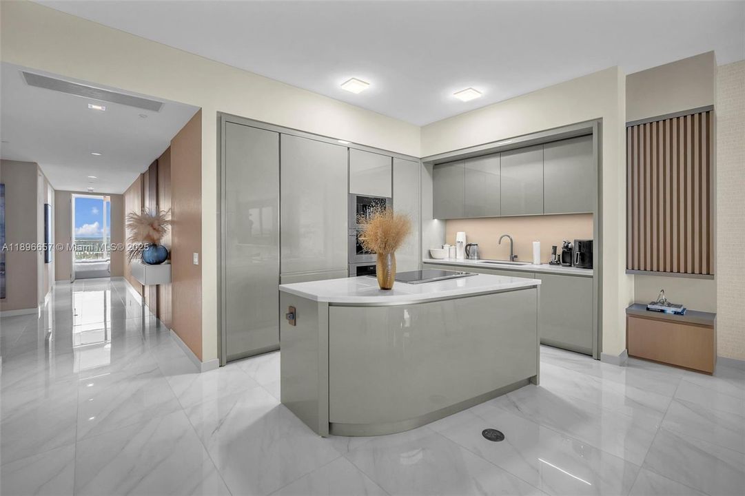 На продажу: $4,650,000 (3 спален, 3 ванн, 2271 Квадратных фут)