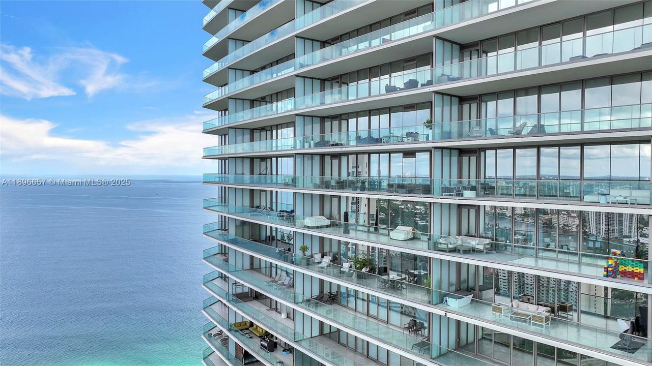 На продажу: $4,650,000 (3 спален, 3 ванн, 2271 Квадратных фут)