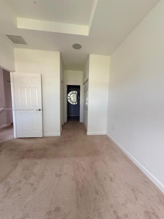 For Sale: $527,000 (4 beds, 2 baths, 1815 Square Feet)