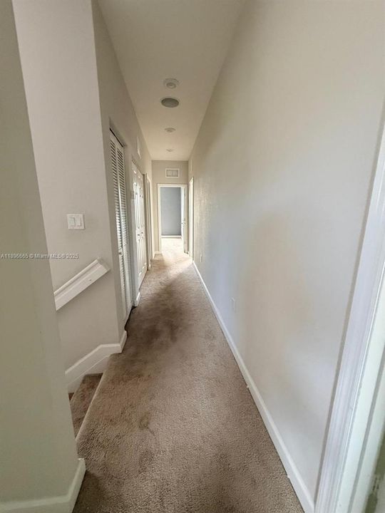 For Sale: $527,000 (4 beds, 2 baths, 1815 Square Feet)