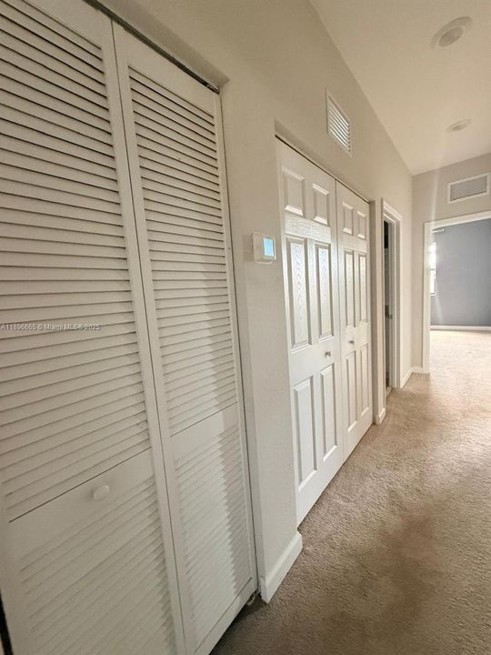 For Sale: $527,000 (4 beds, 2 baths, 1815 Square Feet)