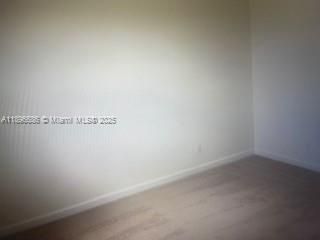 出租: $2,500 (2 贝兹, 2 浴室, 1422 平方英尺)