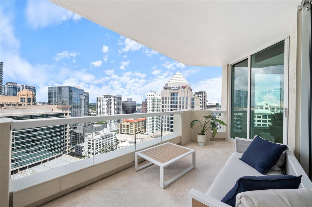 For Rent: $15,000 (3 beds, 3 baths, 2635 Square Feet)