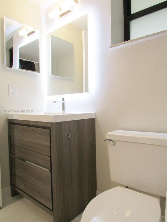 Recently Rented: $2,200 (2 beds, 2 baths, 960 Square Feet)