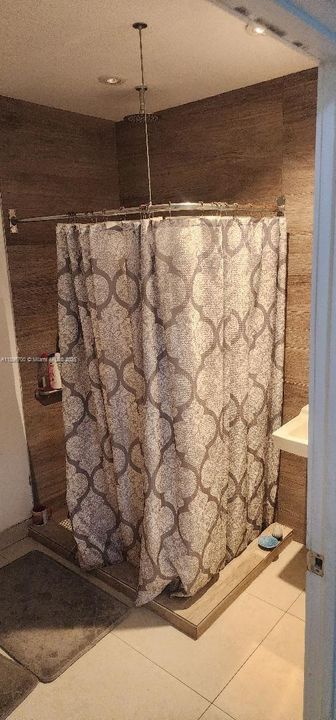 En Venta: $620,000 (3 camas, 2 baños, 1666 Pies cuadrados)