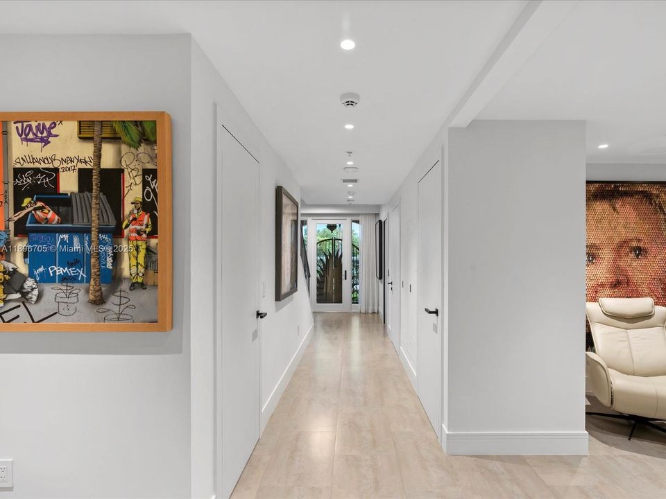 For Rent: $16,500 (2 beds, 2 baths, 2803 Square Feet)