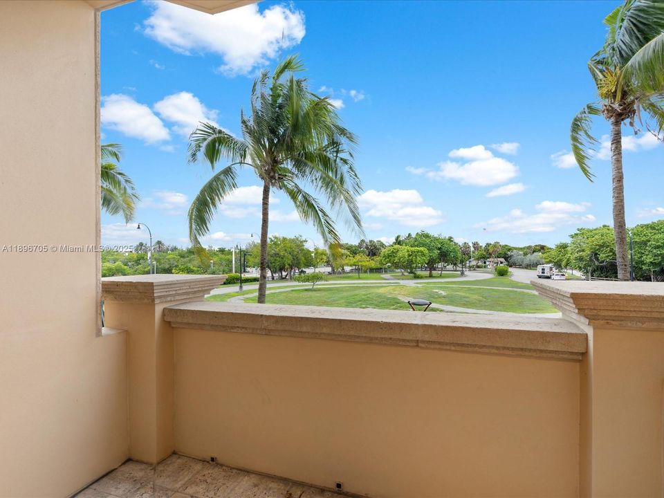 For Rent: $16,500 (2 beds, 2 baths, 2803 Square Feet)