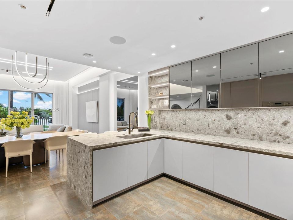 For Rent: $16,500 (2 beds, 2 baths, 2803 Square Feet)