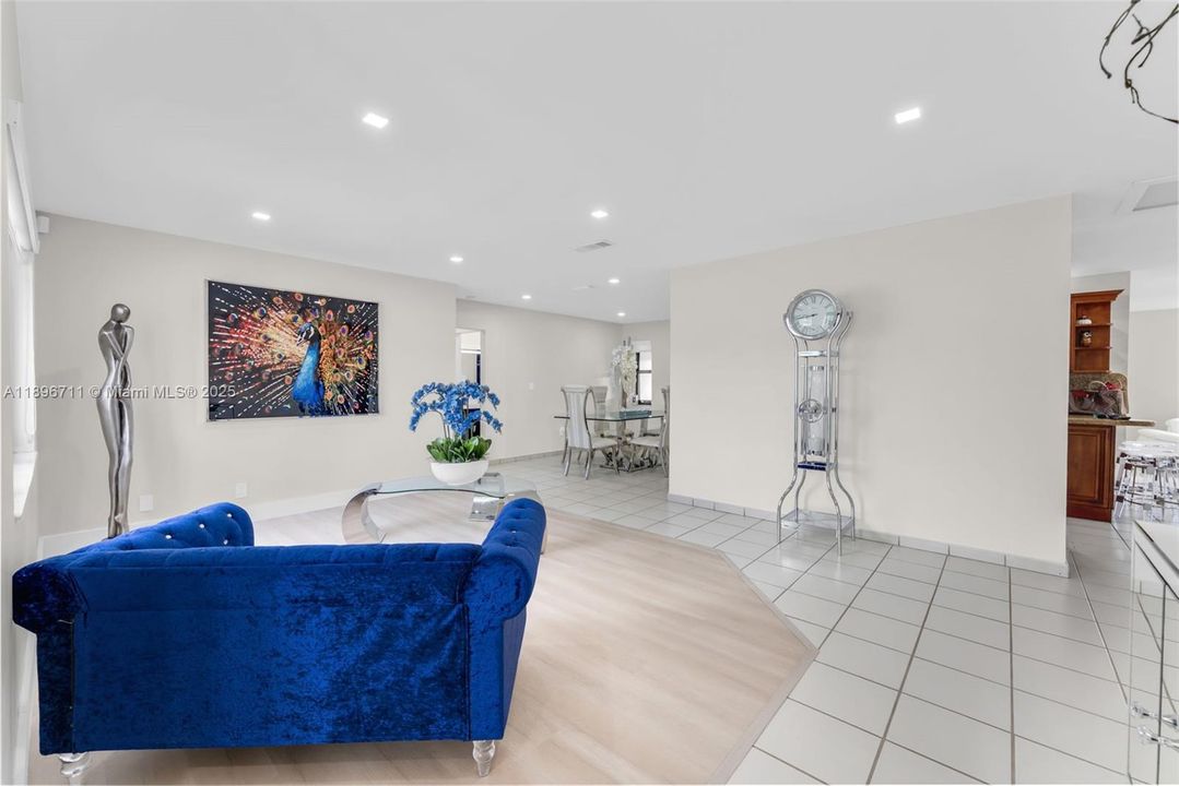 For Rent: $4,900 (4 beds, 2 baths, 2067 Square Feet)