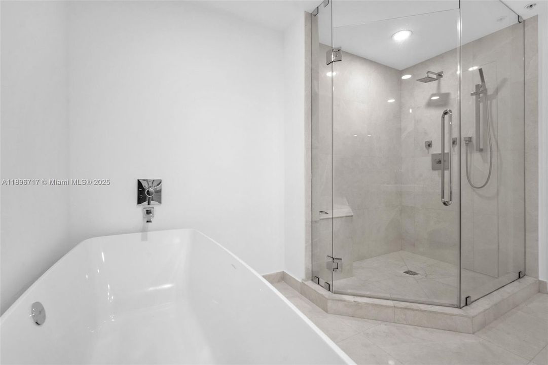 For Rent: $8,000 (2 beds, 2 baths, 1836 Square Feet)