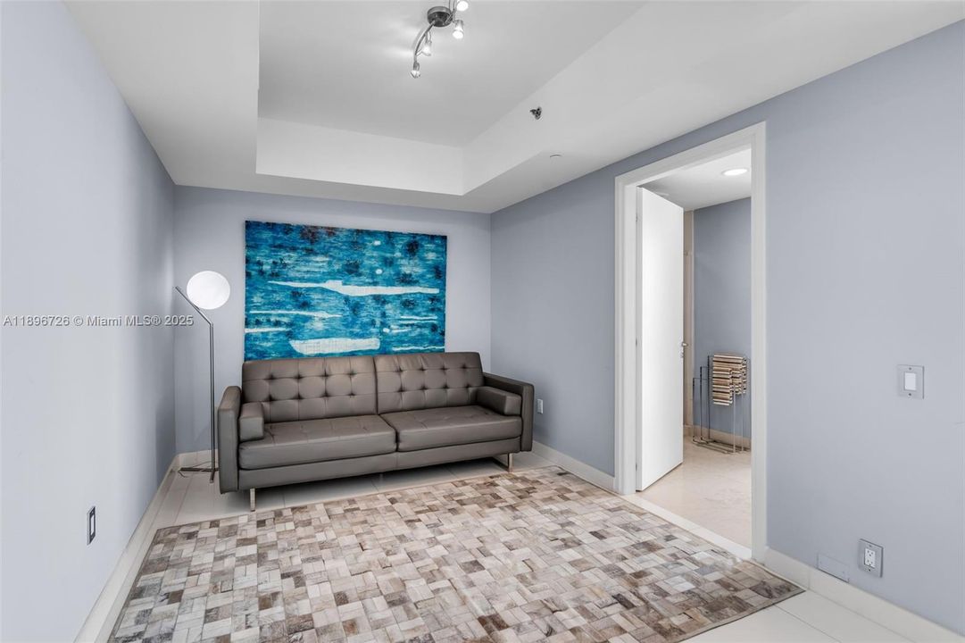 Recently Rented: $11,700 (2 beds, 2 baths, 1750 Square Feet)