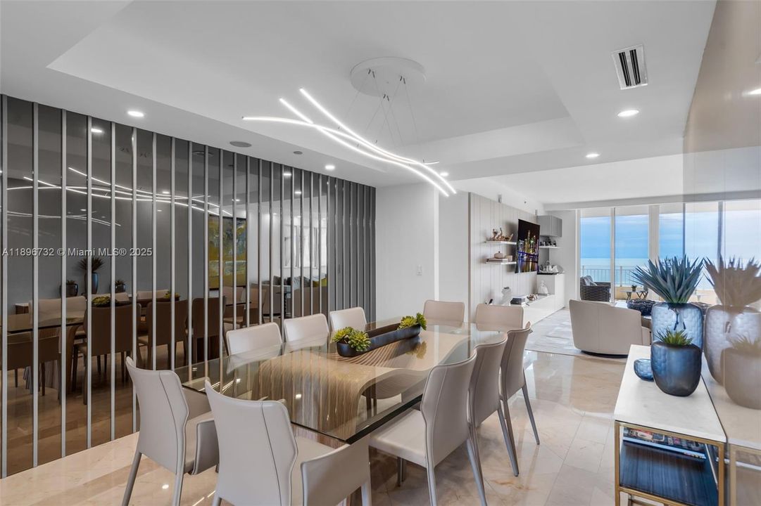 Recently Sold: $4,500,000 (3 beds, 3 baths, 2510 Square Feet)