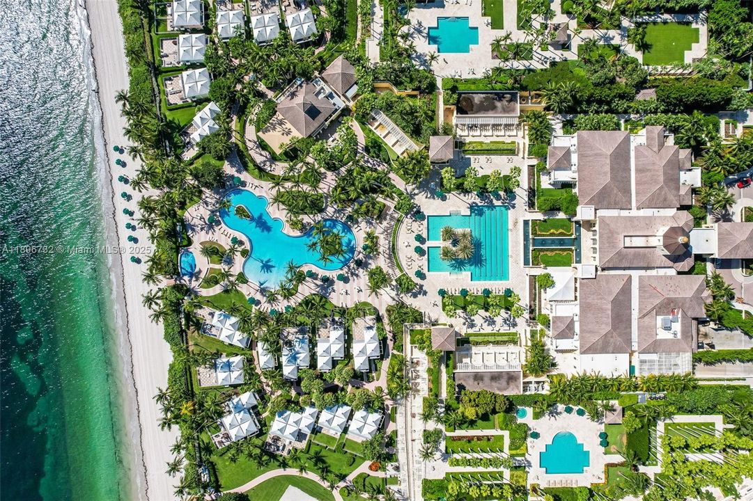 Recently Sold: $4,500,000 (3 beds, 3 baths, 2510 Square Feet)