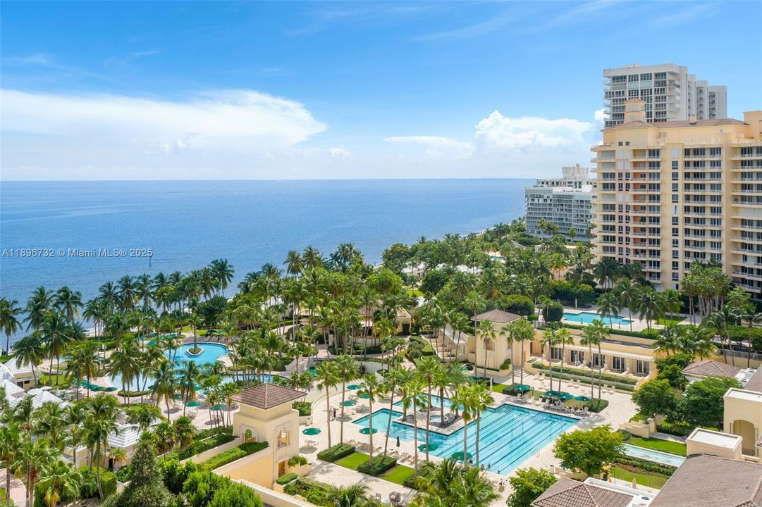 Recently Sold: $4,500,000 (3 beds, 3 baths, 2510 Square Feet)