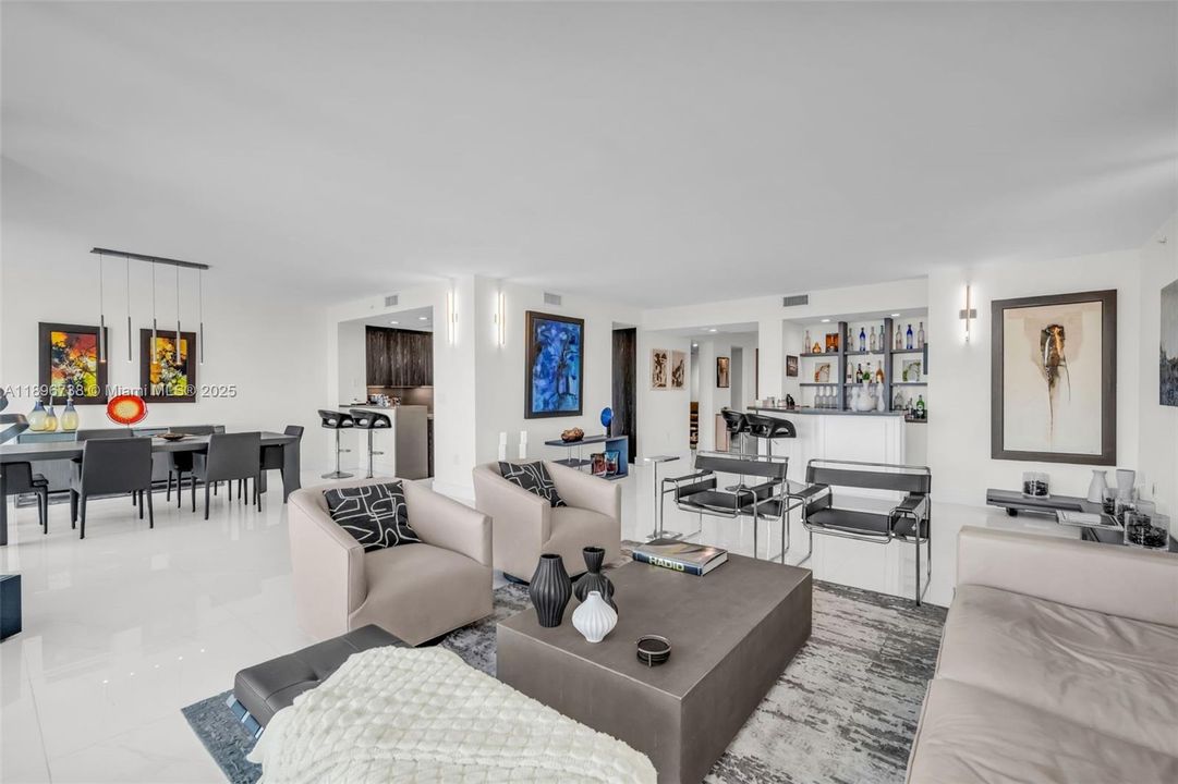 For Sale: $2,400,000 (3 beds, 3 baths, 3264 Square Feet)