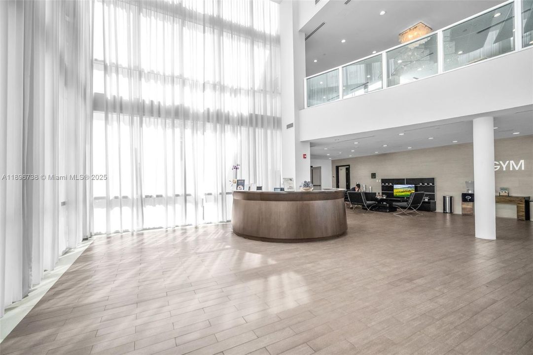 For Sale: $2,400,000 (3 beds, 3 baths, 3264 Square Feet)