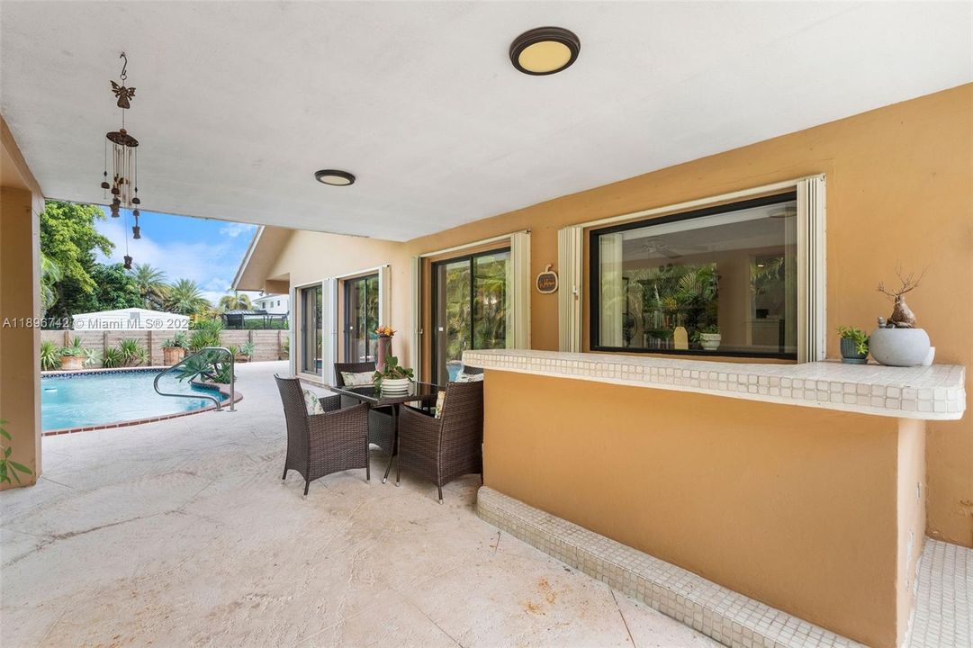 Vendido Recientemente: $939,000 (3 camas, 3 baños, 0 Pies cuadrados)