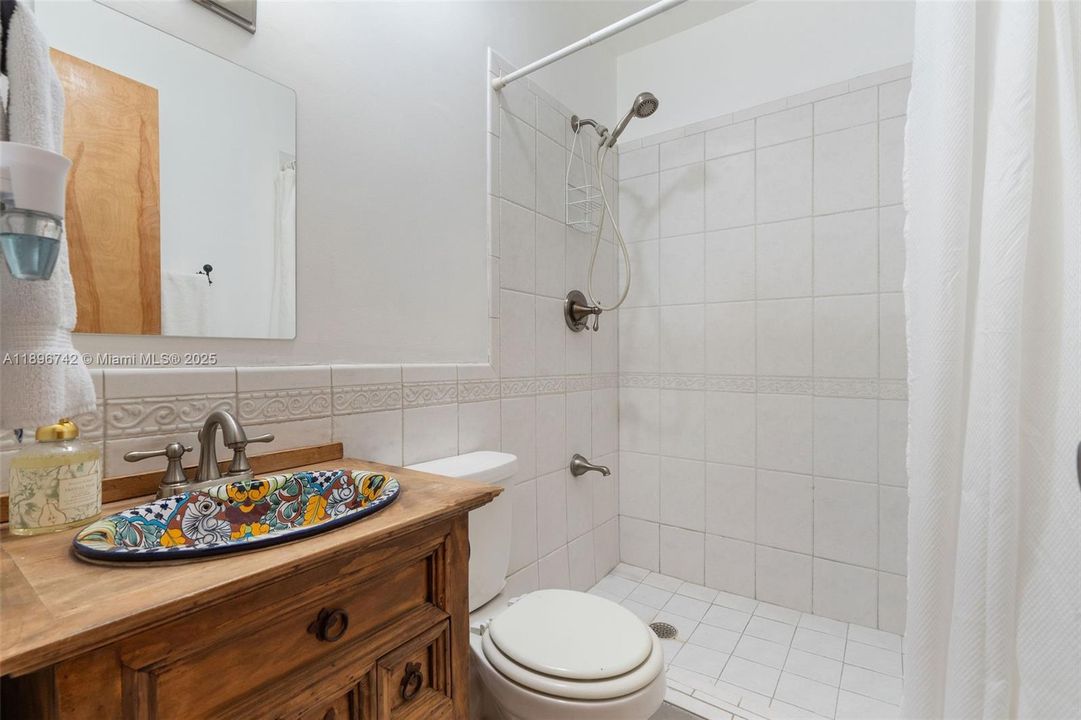 Vendido Recientemente: $939,000 (3 camas, 3 baños, 0 Pies cuadrados)