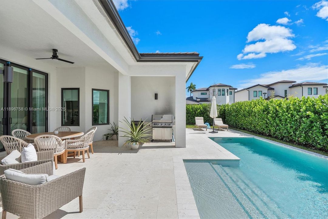 For Sale: $2,450,000 (4 beds, 3 baths, 3100 Square Feet)