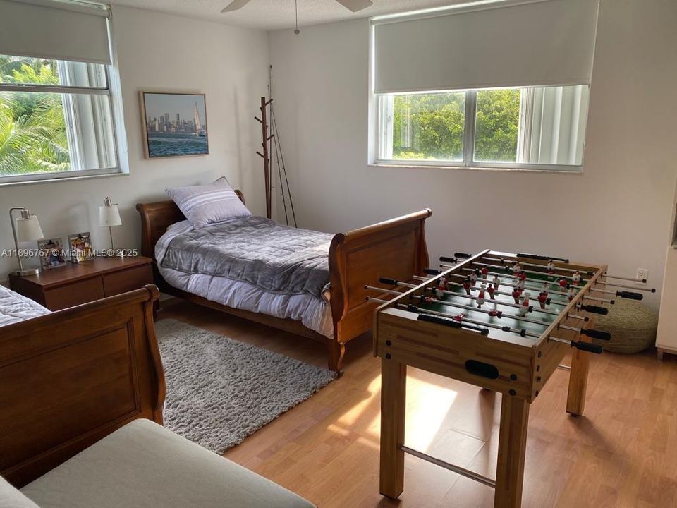 For Rent: $6,700 (3 beds, 2 baths, 1645 Square Feet)