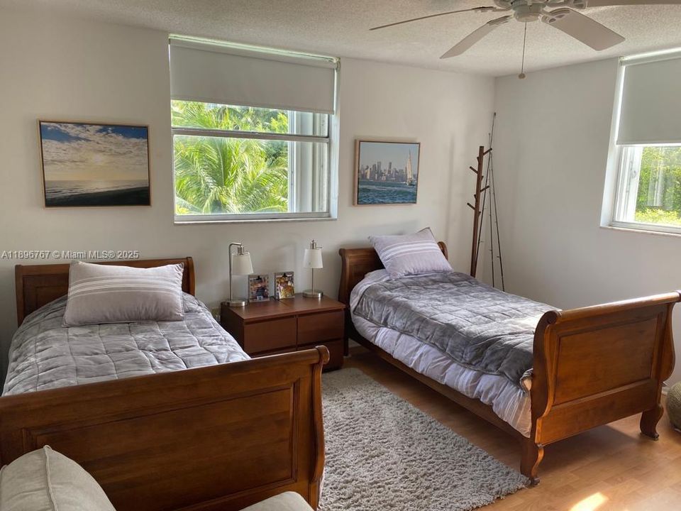 For Rent: $6,700 (3 beds, 2 baths, 1645 Square Feet)