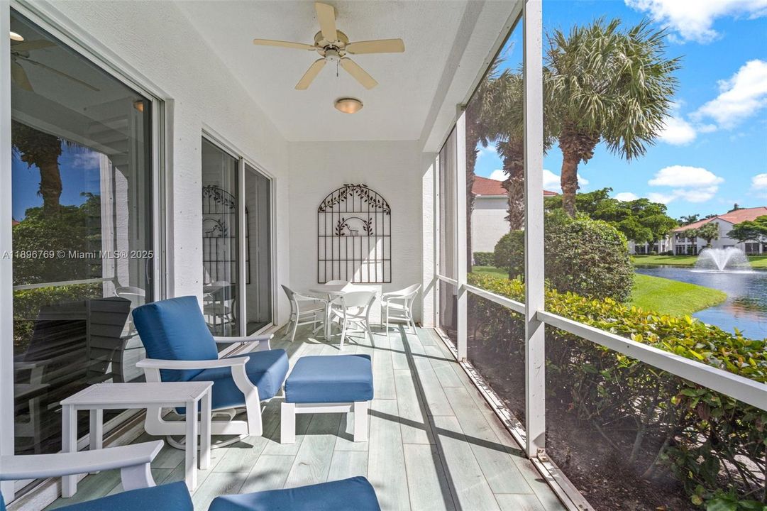 Active With Contract: $1,055,000 (3 beds, 3 baths, 2315 Square Feet)