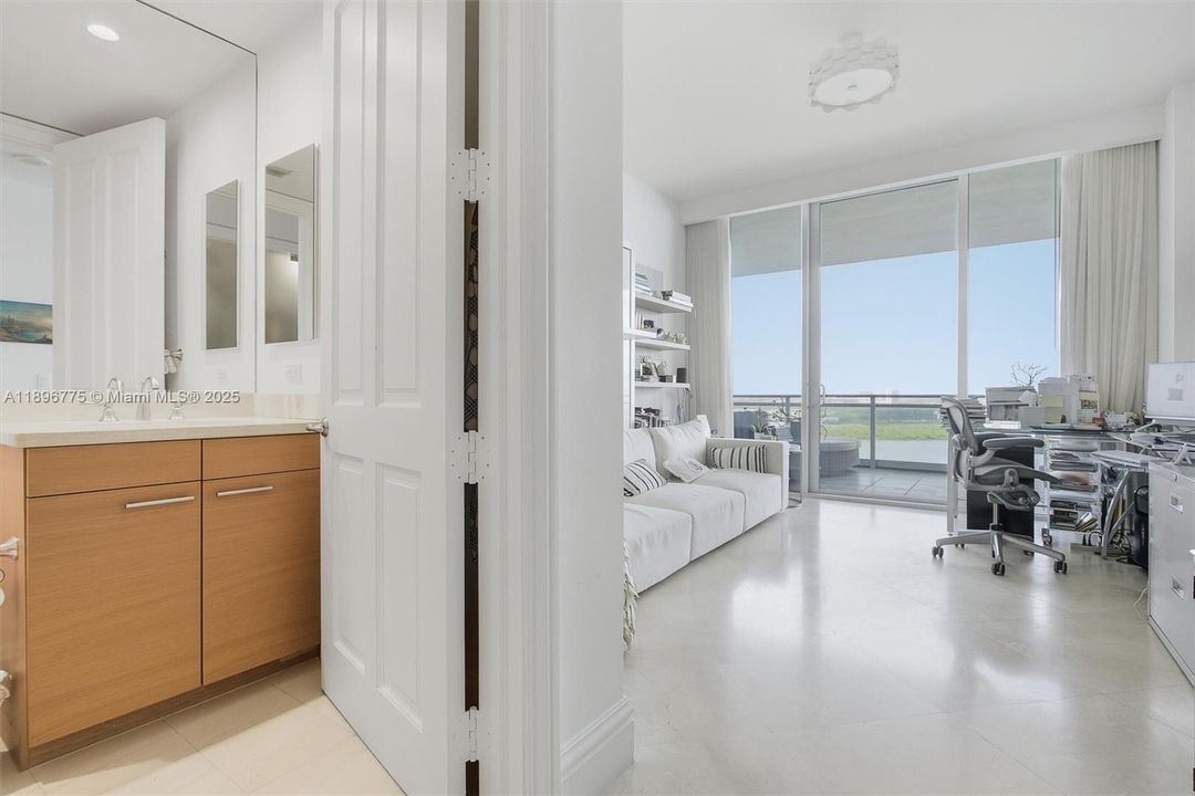 For Sale: $7,495,000 (3 beds, 3 baths, 3289 Square Feet)