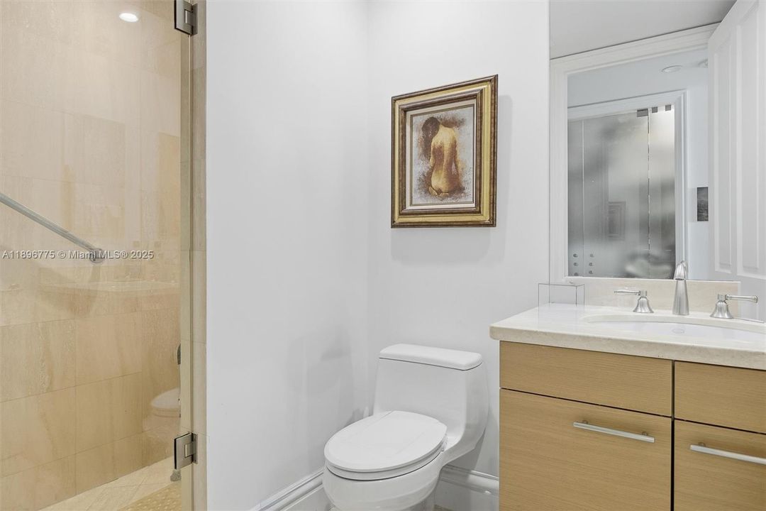 For Sale: $7,495,000 (3 beds, 3 baths, 3289 Square Feet)