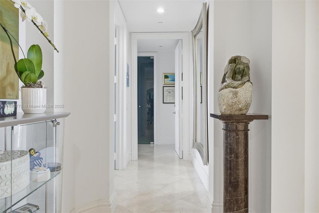 For Sale: $7,495,000 (3 beds, 3 baths, 3289 Square Feet)