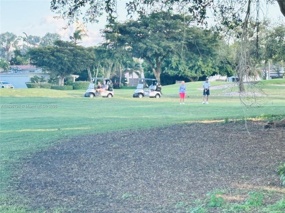 For Sale: $319,000 (2 beds, 2 baths, 1380 Square Feet)